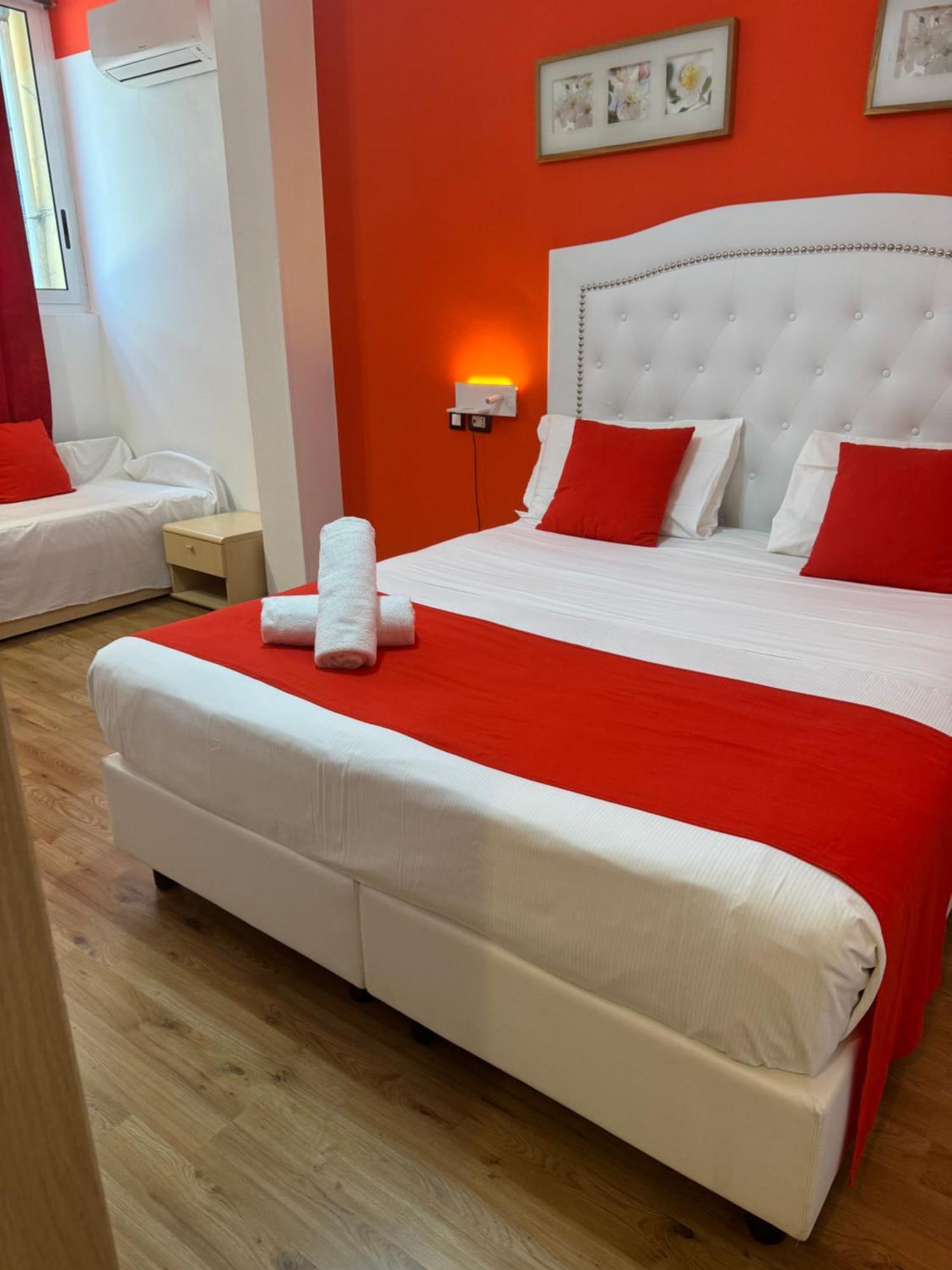 Hotel Veronese Genova Esterno foto