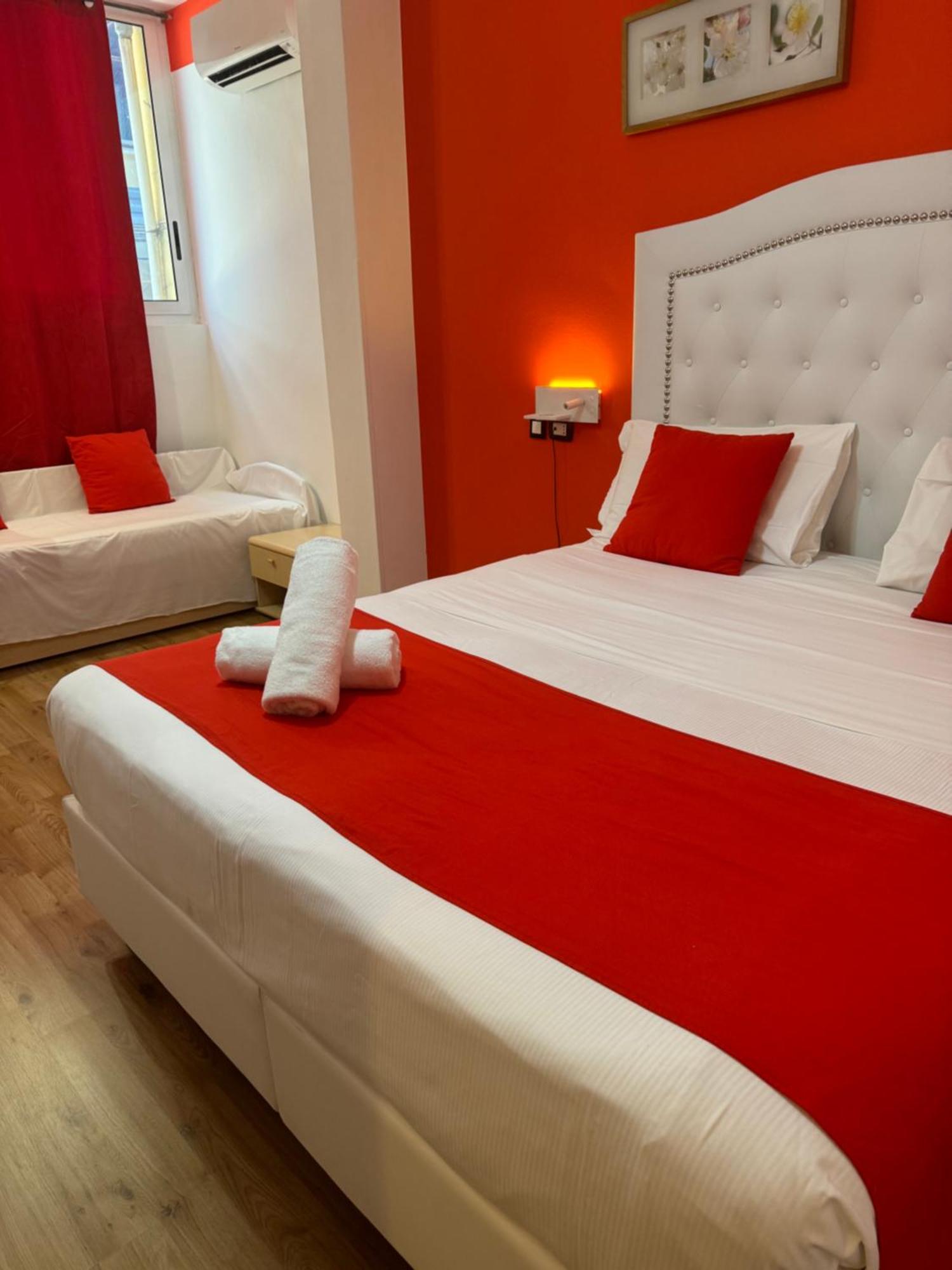 Hotel Veronese Genova Esterno foto