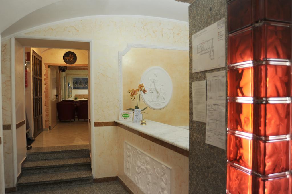 Hotel Veronese Genova Esterno foto